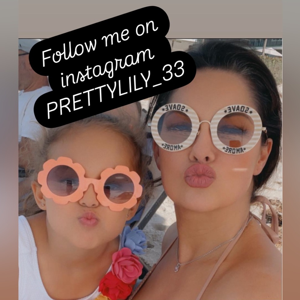 Follow me on IG so u can see all new items in & anything going on sale first!